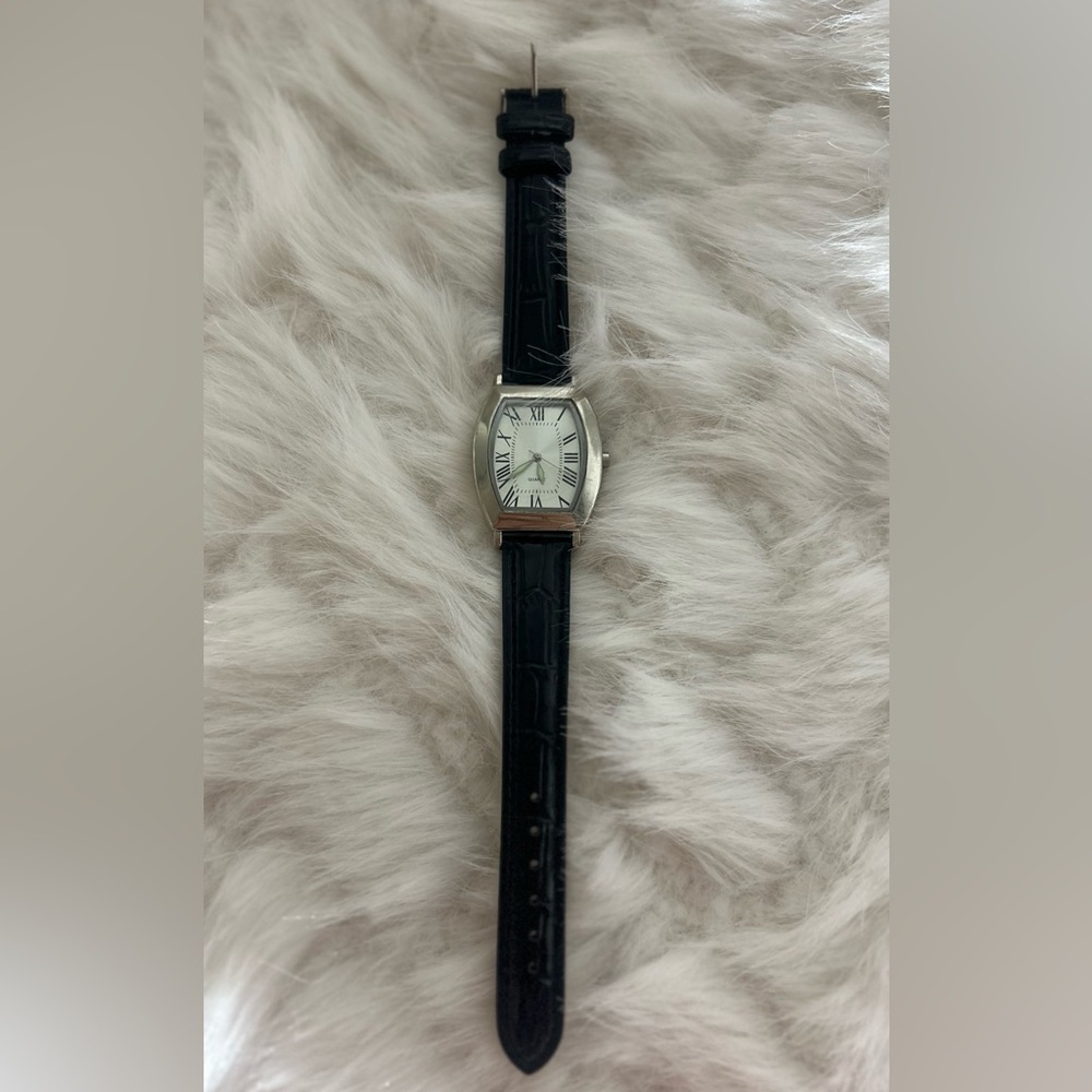 Black Leather Strap Watch with Silver Dial jfk jr Carolyn Bessette Kennedy